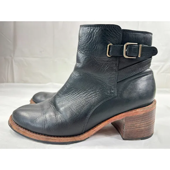 CLARKS Clarkdale Jax Boots Black Leather size 9