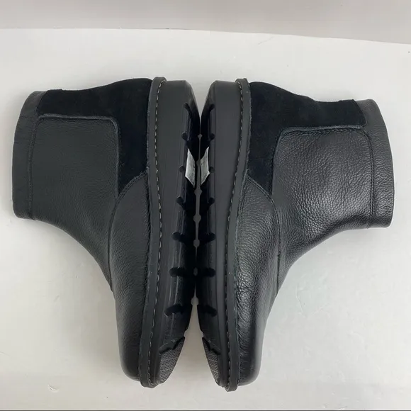Clarks Collection size 11 Michela Petal Black Leather Ankle Boots