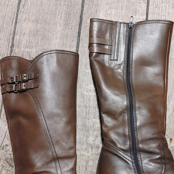 Clarks Dark Brown Tall Leather Boots Size 9