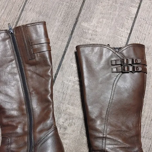 Clarks Dark Brown Tall Leather Boots Size 9