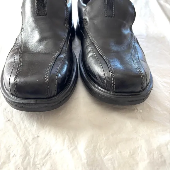 Clarks Gessler Step Black Leather Loafers Extreme comfort SZ 11 M NWOT
