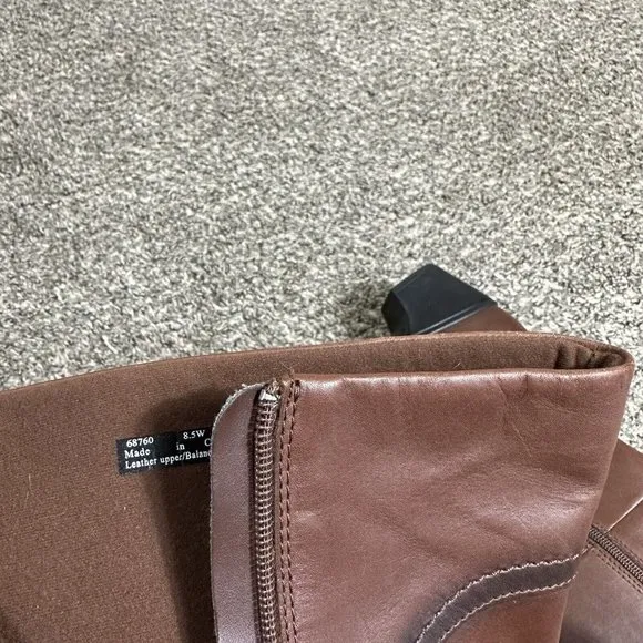 Clarks INGALLS VICKY 2 Tall Brown Leather Riding Boots Women’s Size 8.5 W Heeled