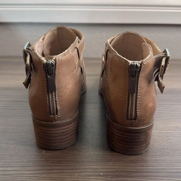Clarks Leather Buckle Tan Taupe Ankle Boots Size 8