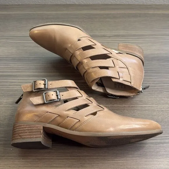 Clarks Leather Buckle Tan Taupe Ankle Boots Size 8