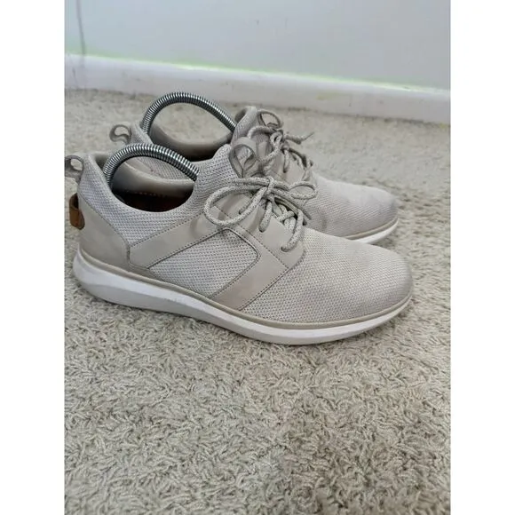Clarks Men's Un Globe Run Casual Lace Up Sneaker Shoes Ivory‎ Size 9.5 Comfort