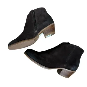 Clarks Mila Myth Dark Brown Suede Ankle Boots Women’s Size 6 1/2M NEW