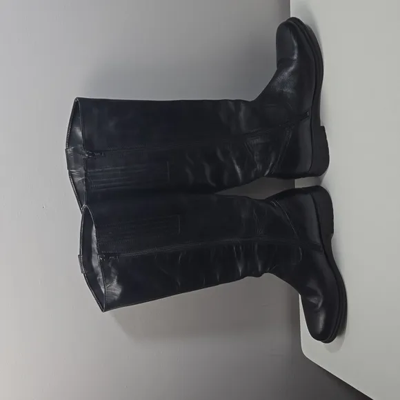 Clarks Tall Leather Zippered Black Boots