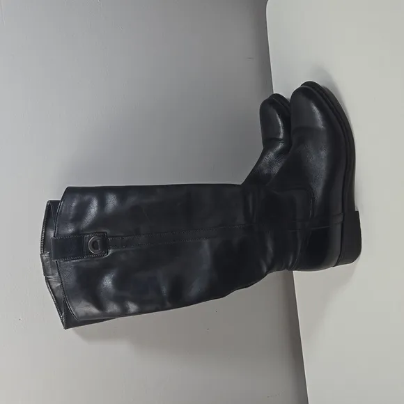 Clarks Tall Leather Zippered Black Boots