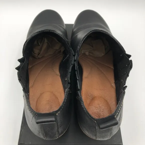 Clarks Wilrose Jade Boots Women's Sz 8 W Low Heel Chelsea Shootie Black Leather