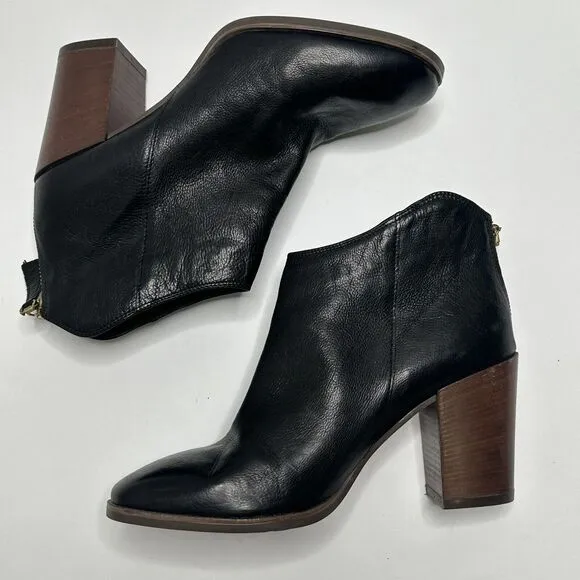 Clarks Women’s Lora Lona Black Leather Ankle Zip Up Boots 9