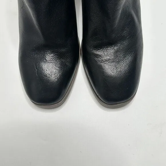 Clarks Women’s Lora Lona Black Leather Ankle Zip Up Boots 9