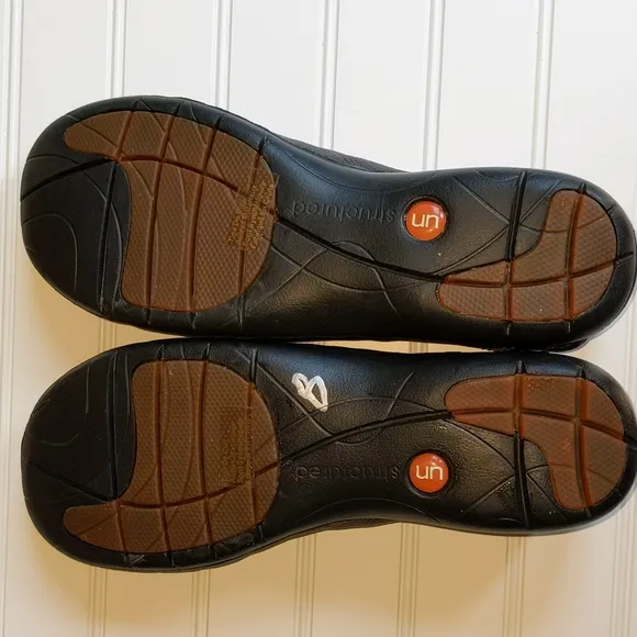Clarks Women's Size 9M Tige De Cuir UnStructured Slip On Shoes