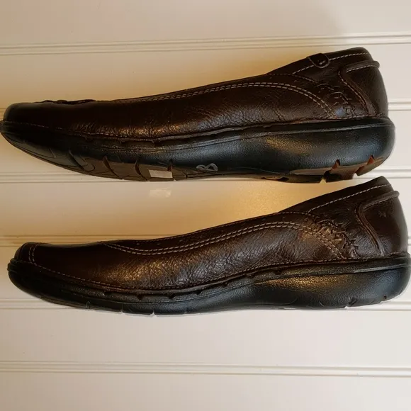 Clarks Women's Size 9M Tige De Cuir UnStructured Slip On Shoes