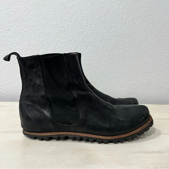 Cliff Dweller Black Leather Ankle Boots
