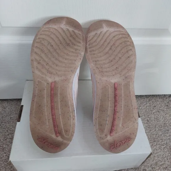 Clove X Clara Limited Edition Classic Comfort Shoes Size Women's 10.5