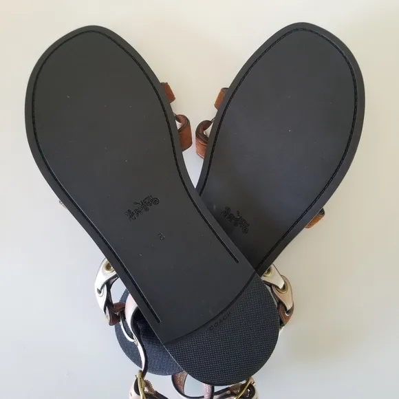 Coach | Beachwood Saddle Chalk Sandals