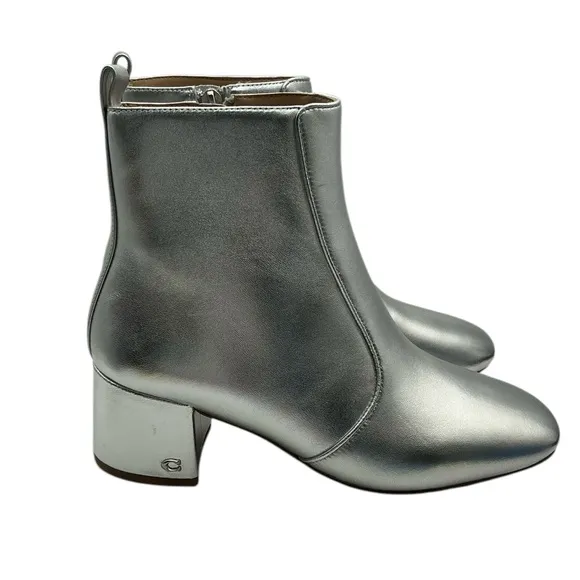 Coach leather Silver Ankle Boots size 7B