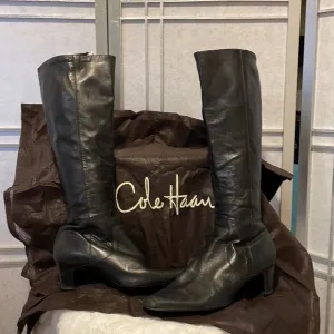 Cole Haan size 9 B