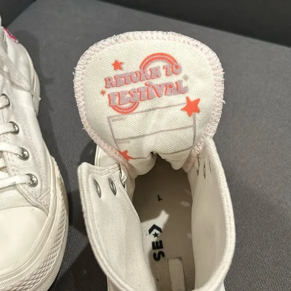 Converse Chuck Taylor All Star Hi Lift Return To Festival Embroidered Platform