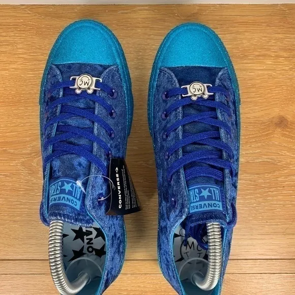 Converse CTAS Platform Miley Cyrus (Gnarly Blue) Velvet Glitter Sneaker Sz 6.5