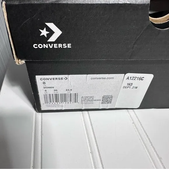 Converse Lift Platform shoes women’s 8 ghost town