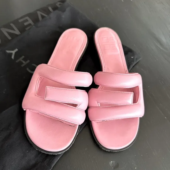 COPY - Givenchy G sandals slippers