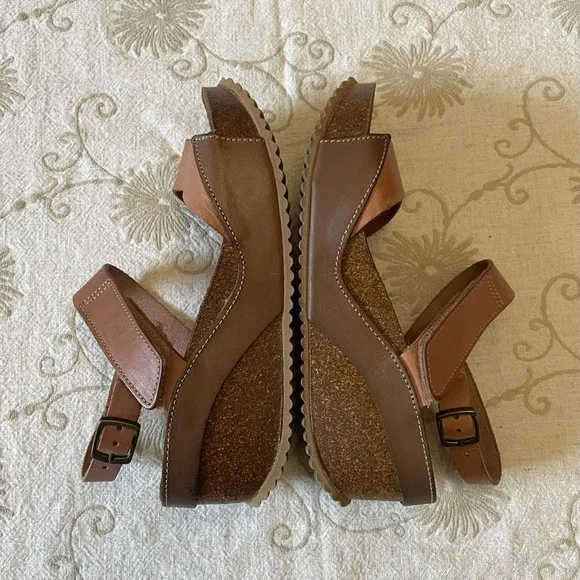 CORDANI Sandals