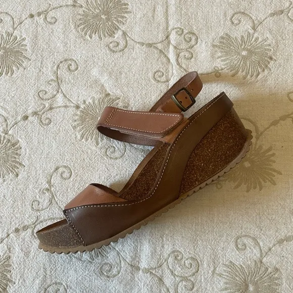 CORDANI Sandals