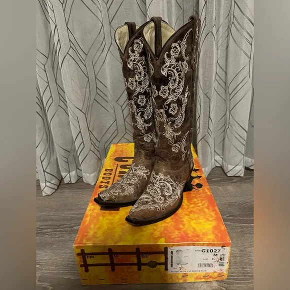 Corral Brown White Floral Stitch Studs Style G1027 Size 7 Wedding Cowboy Boots