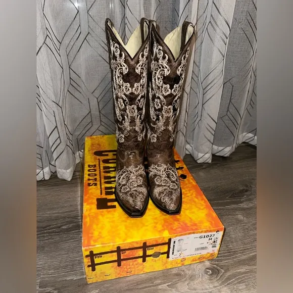 Corral Brown White Floral Stitch Studs Style G1027 Size 7 Wedding Cowboy Boots