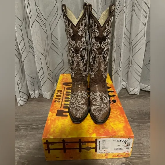 Corral Brown White Floral Stitch Studs Style G1027 Size 7 Wedding Cowboy Boots