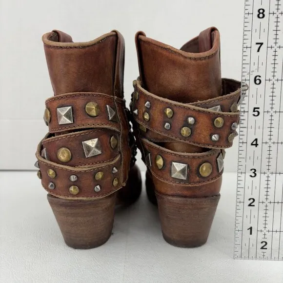 Corral Cowgirl Boots Size 7.5 Brown Distressed Leather Studded Straps Block Heel