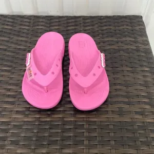 Croc sandals, women’s size 5