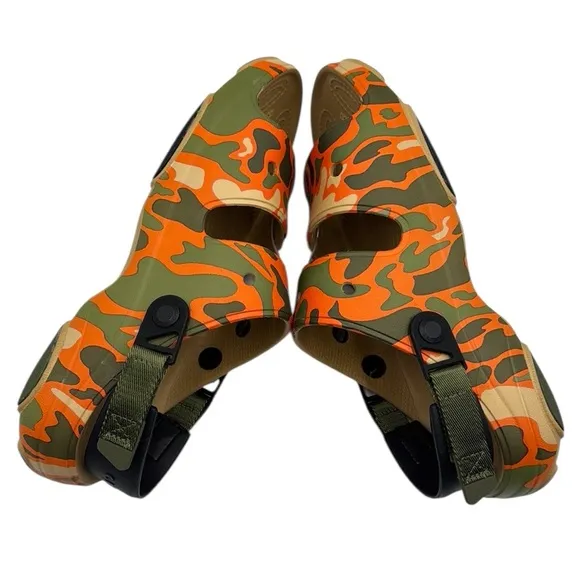 Crocs Classic All Terrain Iconic Comfort Camo Sandals Size 10