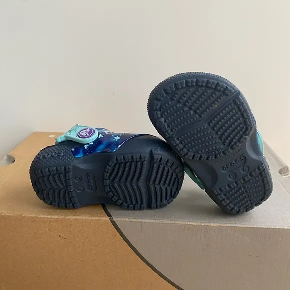 CROCS Disney Frozen ❄️Toddler Sandals - SZ 4 C