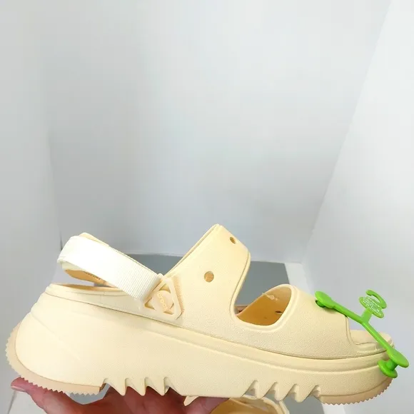 CROCS Hiker‎ Xscape Sandals, NWT, Size 12L|10M