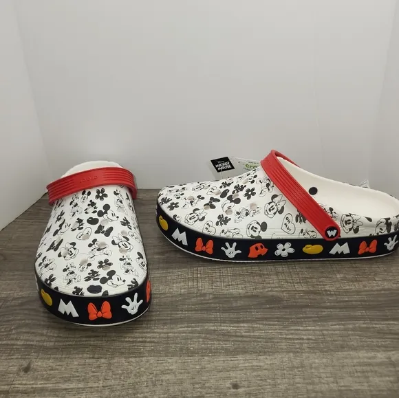 Crocs Mickey Off Court Clog Sandals Men's Size 12 New
