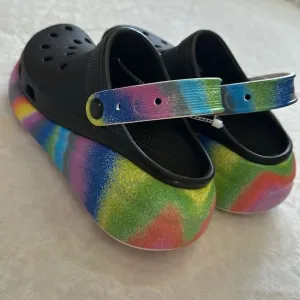 Crocs Platform Classic Crush Spray Dye Clog Black Rainbow Slip On Shoes M 6 W 8