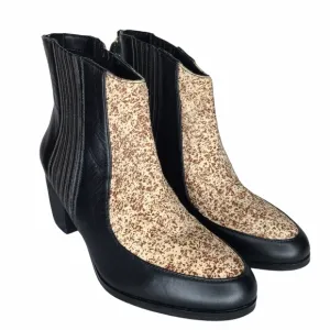 Cynthia Vincent Aston Leather Ankle Boots Size 6.5