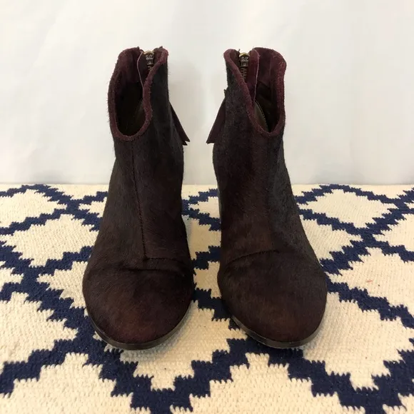 Cynthia Vincent calf hair ankle boots size 7 1/2