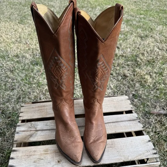 Dan Post Women's Western Boot size 6.5M Light Brown Made in USA