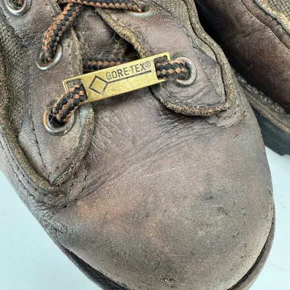 Danner Boots Mens 8.5 EE Brown Leather Light II 6&quot; Vibram Gore-Tex Made …
