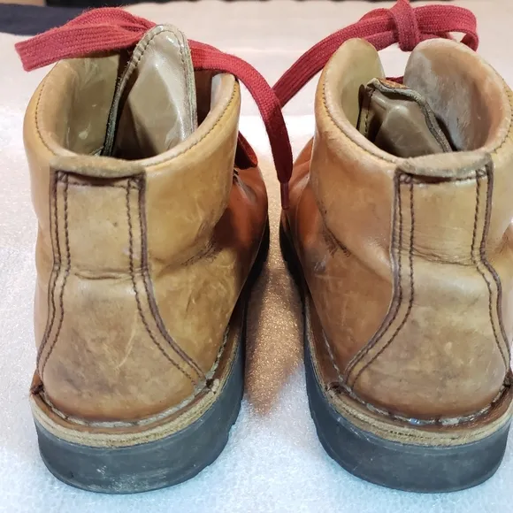 Danner Women's 10 Mountain light cascade boots Hiking Outdoors 31521 USA Flaws