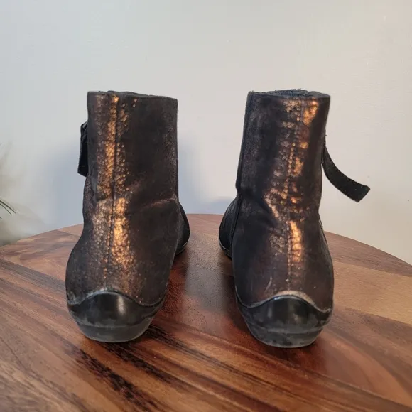 Dansko Black and Metallic Bronze Ankle Boots Size 41