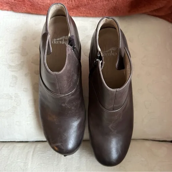 Dansko Brown Leather Ankle Boots 39, 7.5