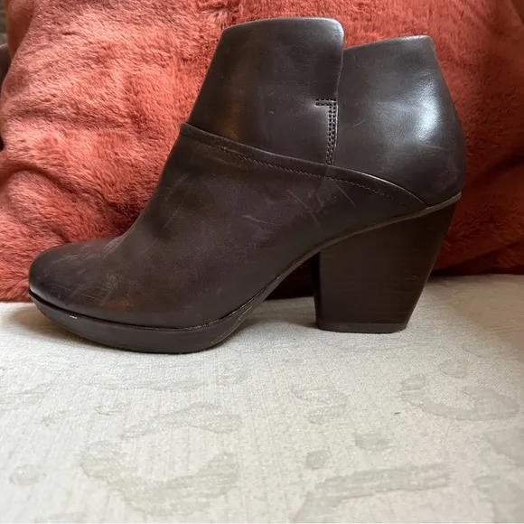 Dansko Brown Leather Ankle Boots 39, 7.5