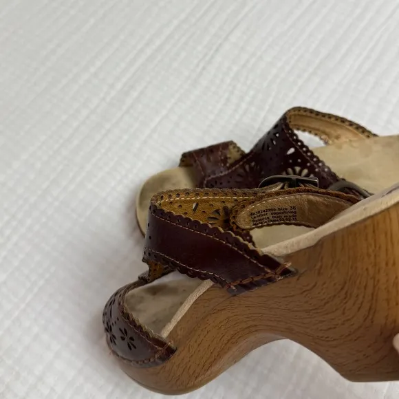 DANSKO BROWN LEATHER SANDALS FLORAL CUT OUT DETAILS SIZE EU 38 SUMMER COASTAL