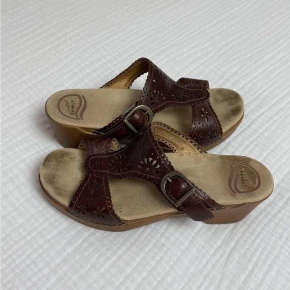 DANSKO BROWN LEATHER SANDALS FLORAL CUT OUT DETAILS SIZE EU 38 SUMMER COASTAL