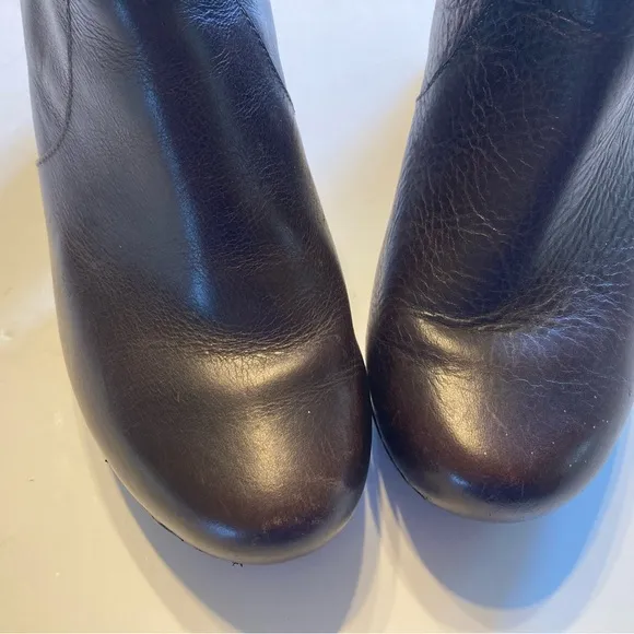 Dansko Leather Dabney Ankle Boots