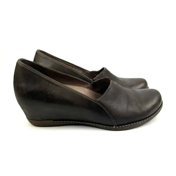Dansko Liliana Shoes 38 Brown Leather Slip On Comfort Wedge Womens